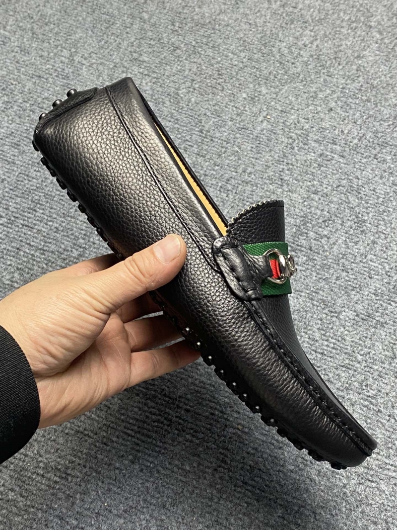 Gucci Leather Shoes